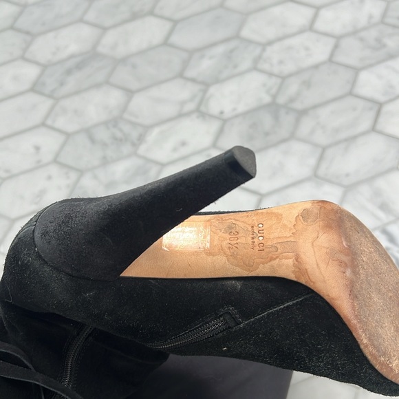 Gucci suede fringe Devandra runway boots - Picture 12 of 12